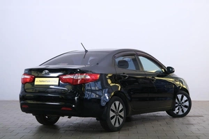 Седан Kia Rio 2012 года, 989000 рублей, Омск