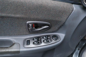 Седан Hyundai Accent 2004 года, 299000 рублей, Челябинск