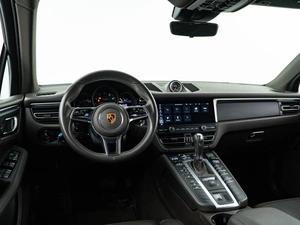 Внедорожник Porsche Macan 2019 года, 4977077 рублей, Москва