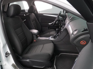 Седан Ford Mondeo 2013 года, 1168000 рублей, Воронеж