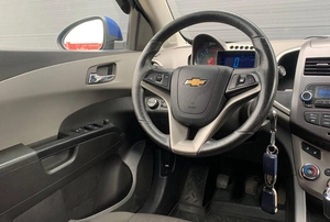 Седан Chevrolet Aveo 2013 года, 460000 рублей, Солонцы