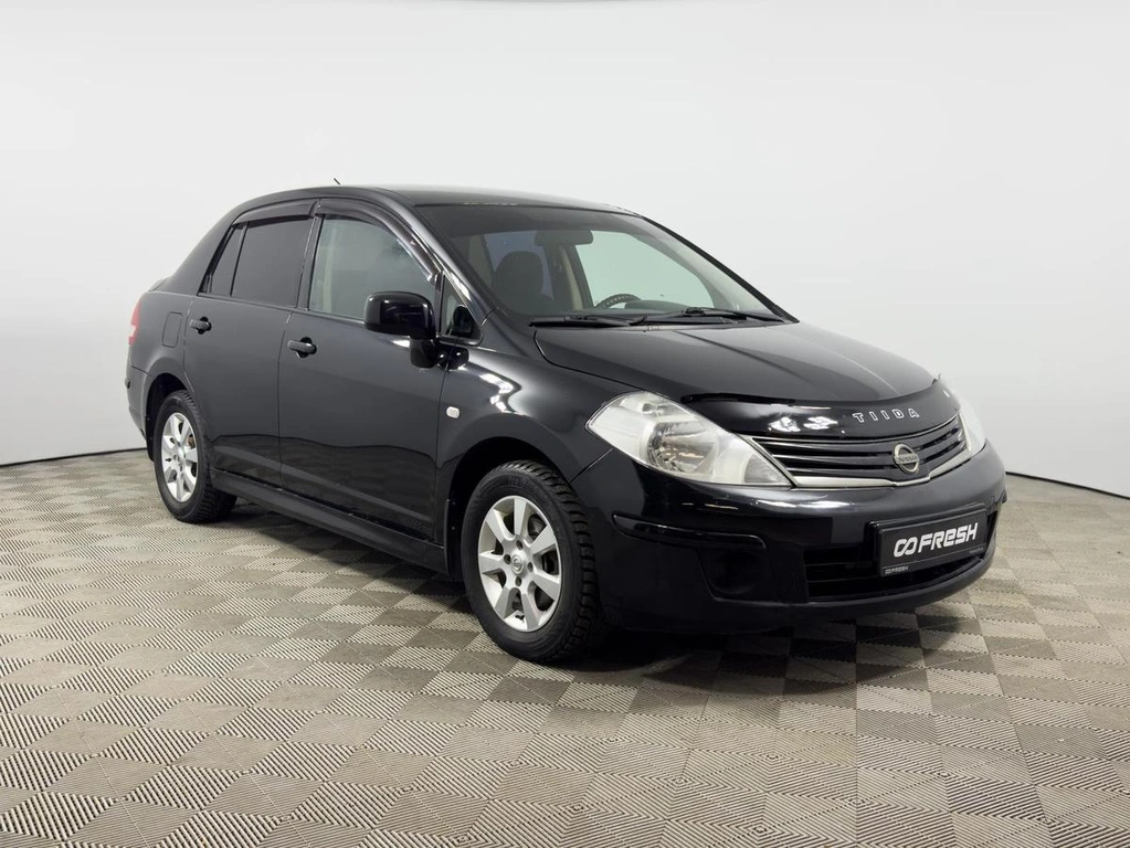 Седан Nissan Tiida 2013 года, 669900 рублей, Казань