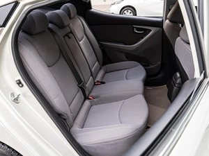 Седан Hyundai Elantra 2015 года, 1350000 рублей, Краснодар