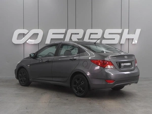Седан Hyundai Solaris 2013 года, 869000 рублей, Воронеж
