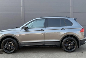 Внедорожник Volkswagen Tiguan 2021 года, 3325000 рублей, Солонцы