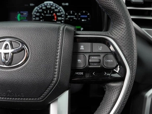 Внедорожник Toyota Sequoia 2023 года, 10150000 рублей, Краснодар