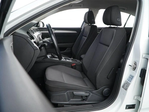 Седан Volkswagen Passat 2018 года, 1598055 рублей, Москва
