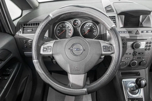 Минивэн Opel Zafira 2006 года, 569000 рублей, Барнаул