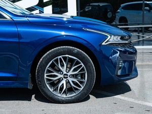 Седан Kia K5 2022 года, 2499000 рублей, Волгоград
