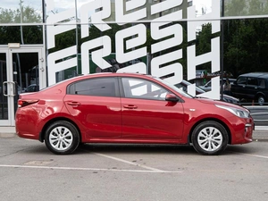 Седан Kia Rio 2019 года, 1298030 рублей, Волгоград