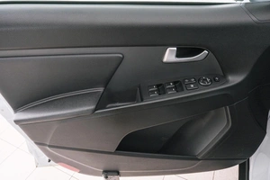 Внедорожник Kia Sportage 2012 года, 1549000 рублей, Красноярск