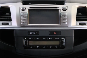 Пикап Toyota Hilux 2014 года, 3119000 рублей, Омск