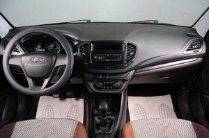 Седан ВАЗ (LADA) Vesta 2017 года, 919000 рублей, Тюмень