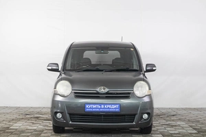Минивэн Toyota Sienta 2009 года, 609000 рублей, Кемерово