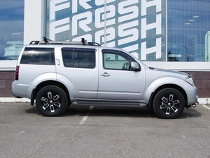 Внедорожник Nissan Pathfinder 2012 года, 1950000 рублей, Владимир