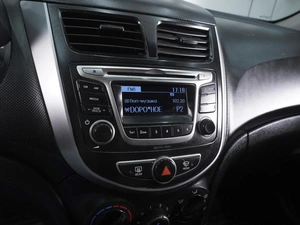Седан Hyundai Solaris 2015 года, 870000 рублей, Ростов-на-Дону