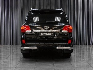Внедорожник Toyota Land Cruiser 2013 года, 4240000 рублей, Тюмень