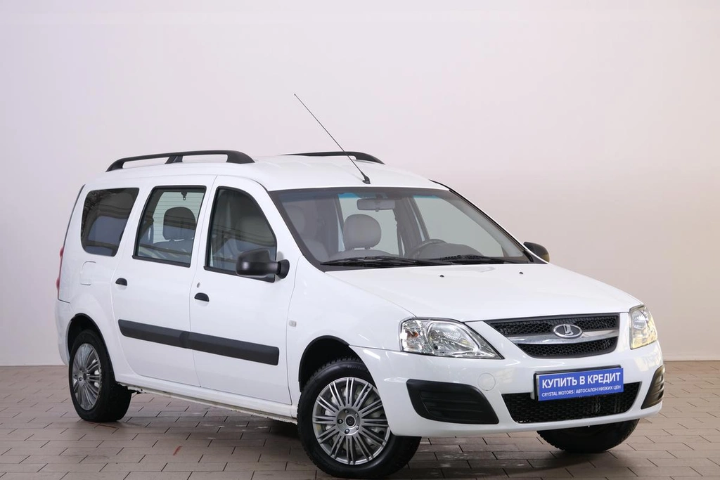 Универсал ВАЗ (LADA) Largus 2018 года, 879000 рублей, Омск