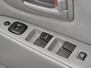 Седан Mazda Axela 2005 года, 499000 рублей, Красноярск