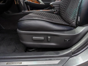 Седан Toyota Camry 2010 года, 1399000 рублей, Саратов