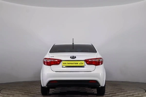 Седан Kia Rio 2014 года, 719000 рублей, Пермь