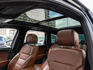 Внедорожник Volkswagen Touareg 2014 года, 2468000 рублей, Краснодар