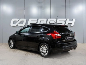 Хетчбэк Ford Focus 2011 года, 1049000 рублей, Воронеж