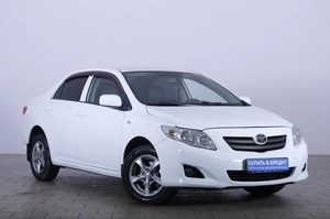 Седан Toyota Corolla 2008 года, 889000 рублей, Омск