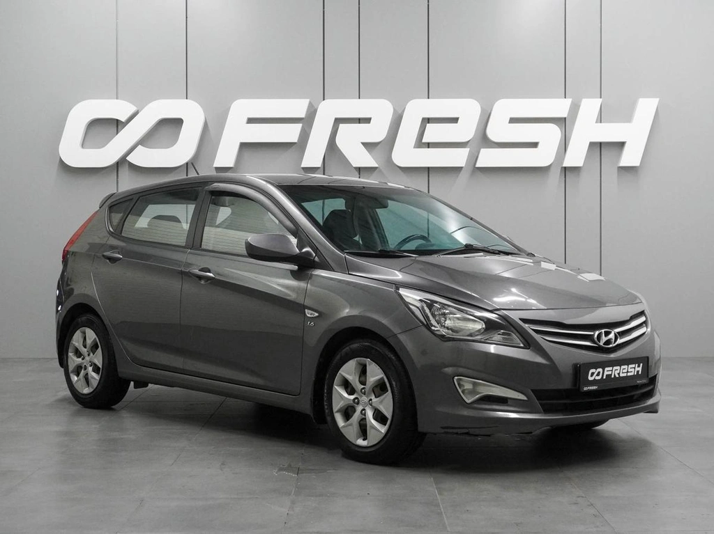 Хетчбэк Hyundai Solaris 2014 года, 950000 рублей, Воронеж