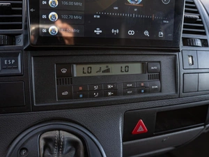 Минивэн Volkswagen Caravelle 2005 года, 1090000 рублей, Краснодар