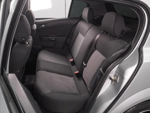 Хетчбэк Opel Astra 2012 года, 649000 рублей, Воронеж