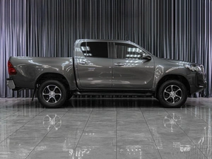 Пикап Toyota Hilux 2020 года, 4049000 рублей, Тюмень