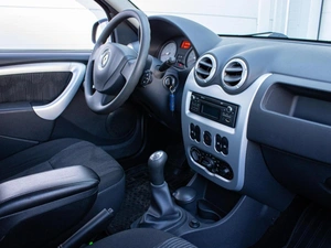 Хетчбэк Renault Sandero 2013 года, 749000 рублей, Петрозаводск