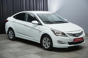 Седан Hyundai Solaris 2014 года, 870000 рублей, Красноярск