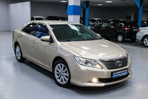Седан Toyota Camry 2012 года, 1778000 рублей, Солонцы