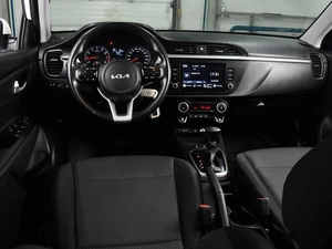 Хетчбэк Kia Rio X 2021 года, 1597000 рублей, Воронеж