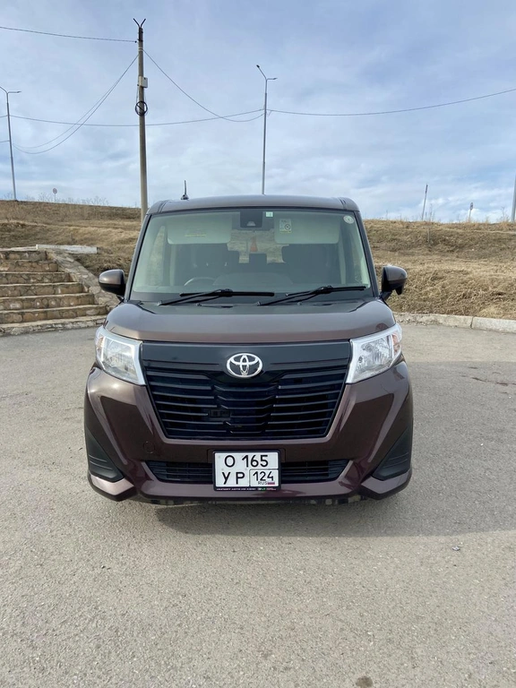 Минивэн Toyota Roomy 2018 года, 1000000 рублей, Ужур