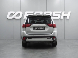Внедорожник Mitsubishi Outlander 2020 года, 2499000 рублей, Воронеж