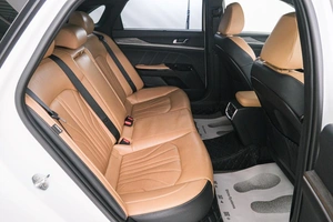 Седан Kia K5 2020 года, 2399000 рублей, Красноярск