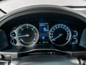 Внедорожник Toyota Land Cruiser 2019 года, 7350000 рублей, Красноярск