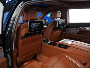 Седан BMW 7 серия 2019 года, 6340055 рублей, Москва