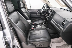 Внедорожник Mitsubishi Pajero 2014 года, 2599000 рублей, Красноярск