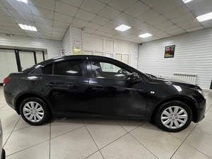 Седан Chevrolet Cruze 2012 года, 755000 рублей, Ачинск