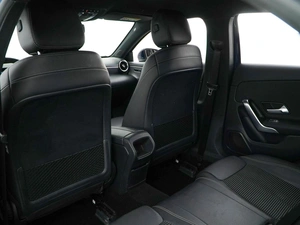 Хетчбэк Mercedes-benz A-класс 2019 года, 1999077 рублей, Москва