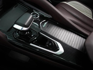 Внедорожник Geely Monjaro 2023 года, 3699000 рублей, Воронеж