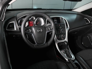 Хетчбэк Opel Astra 2012 года, 989000 рублей, Аксай