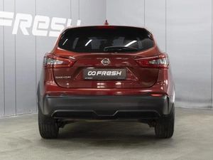 Внедорожник Nissan Qashqai 2020 года, 1700000 рублей, Омск