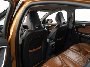 Седан Volvo S60 2012 года, 997077 рублей, Москва