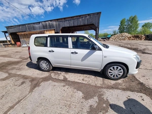 Универсал Toyota Probox 2018 года, 820000 рублей, Новая Пойма