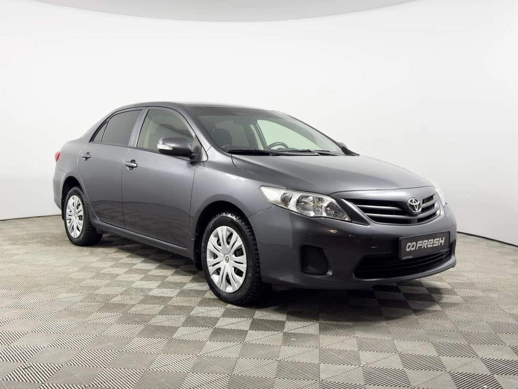 Седан Toyota Corolla 2012 года, 1099900 рублей, Казань